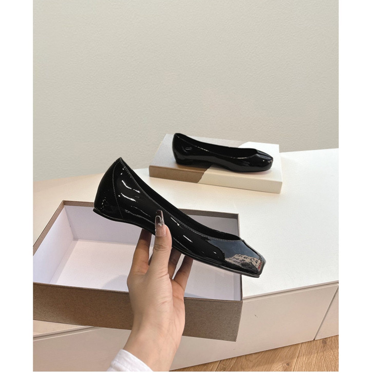 Women's Slip-on Flat Bottom Split Toe Pumps