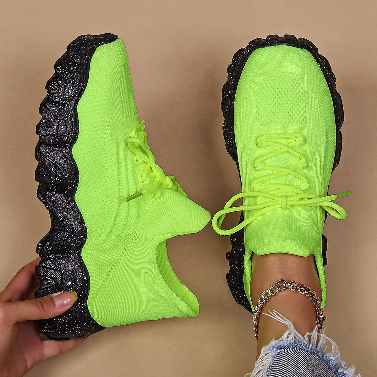 Plus Size Women's Sports Shoes Breathable Fly-knit Socks Shoes