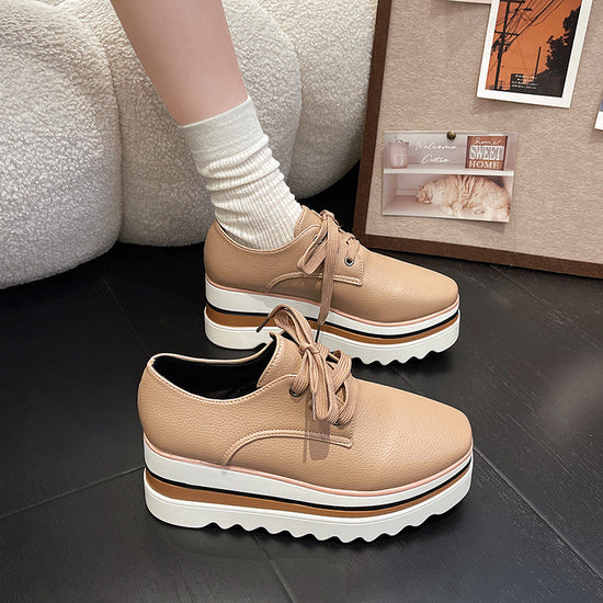 British Style Brogue Lace-up Square Toe Platform Pumps